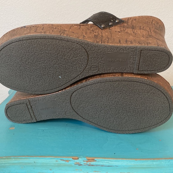 Really cute Maurices black sequin wedges! Great condition! - Picture 3 of 5